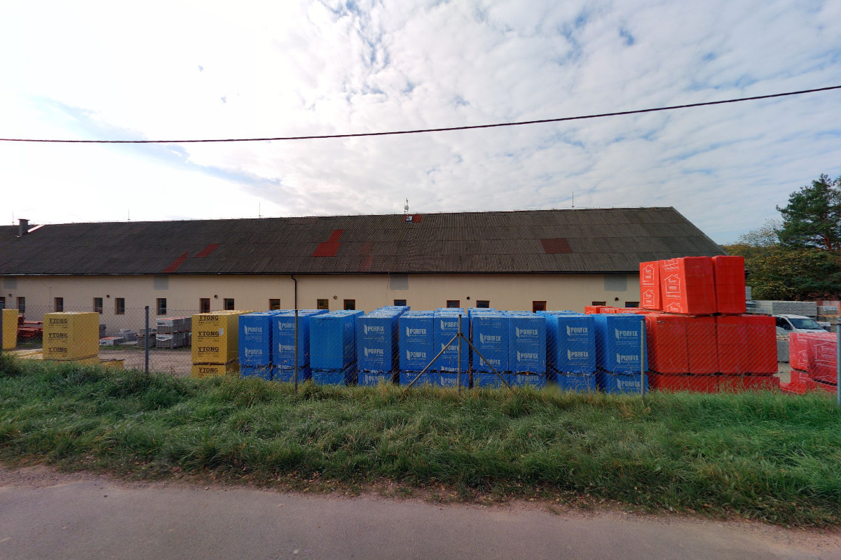 Jan Běťák - Stavebniny U Dubu foto 2