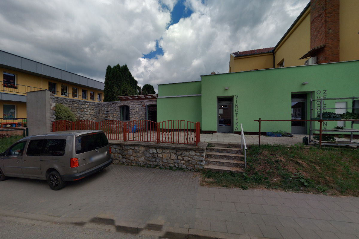 Vinotéka/ovoce, zelenina Martin Dohnal