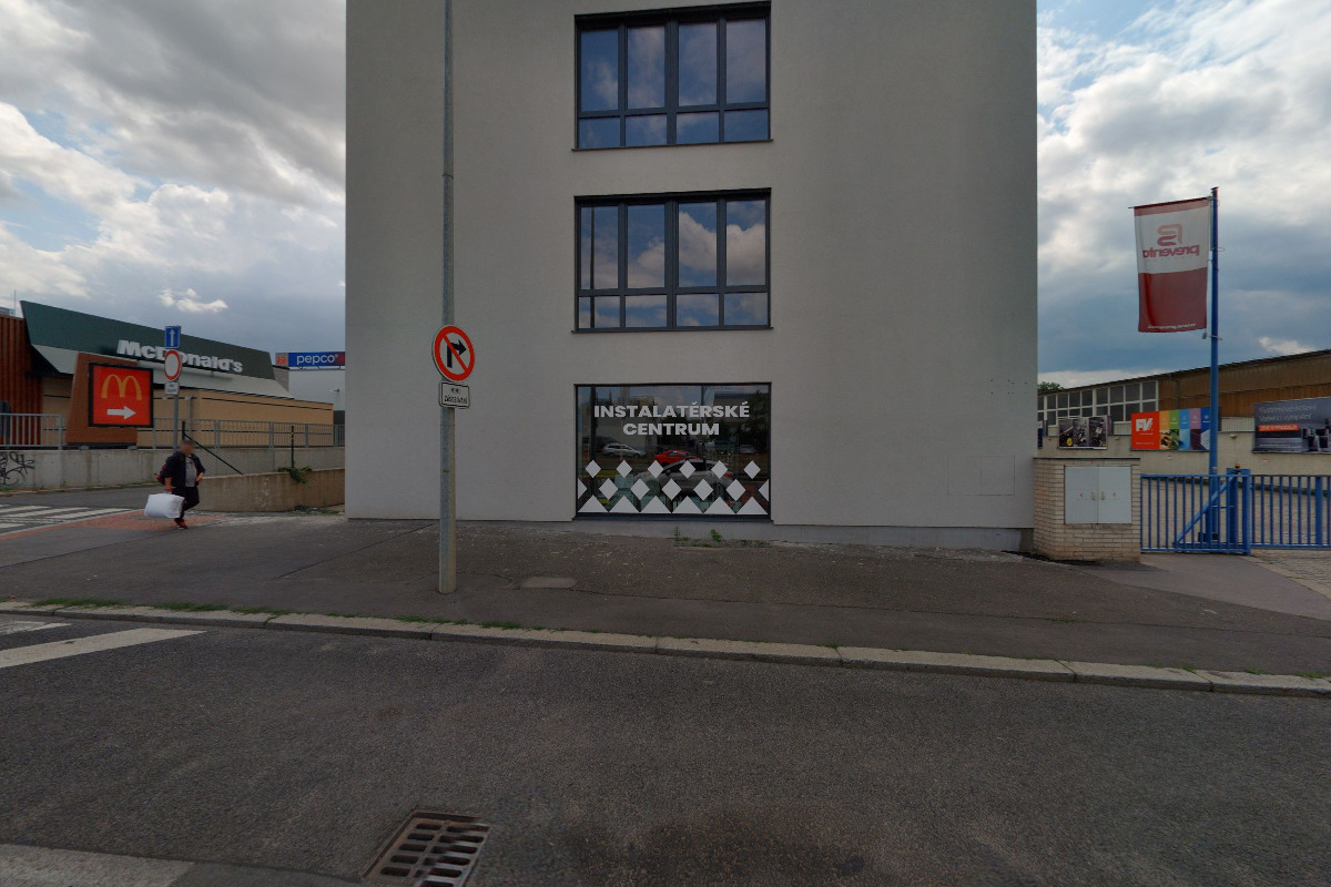 Daňový poradce ev. č. 1673 Bedřich Rinda foto 2