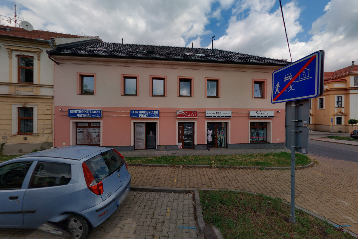 PEDIKÚRA -  MANIKÚRA Leona foto 2