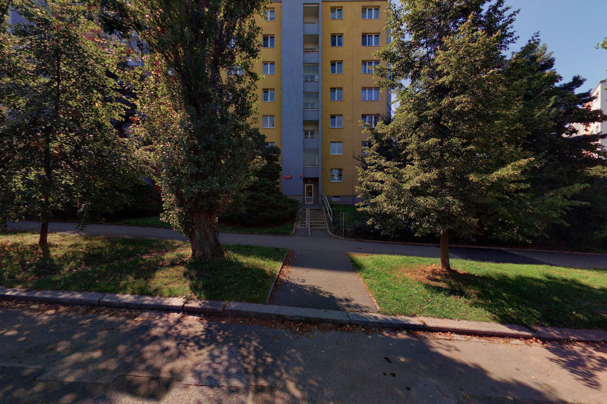 Bytové družstvo Jasmínová 2695