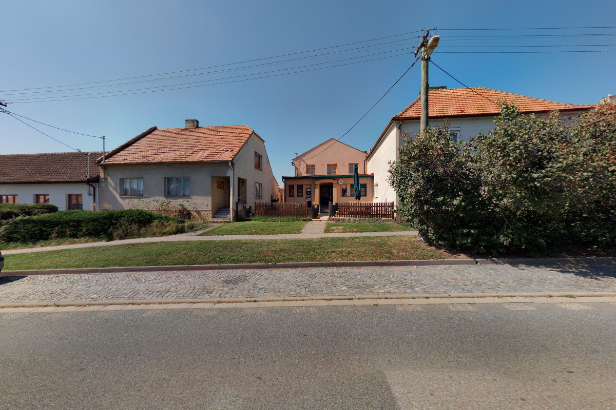 Kino klub - kavárna foto 4