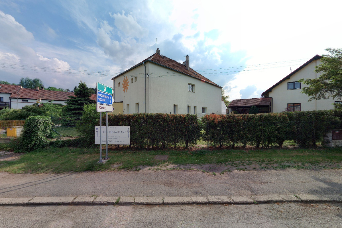 Základní škola a Mateřská škola Panenské Břežany, okres Praha - východ