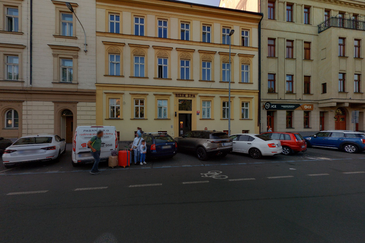 Francesca Ozzy, s.r.o.