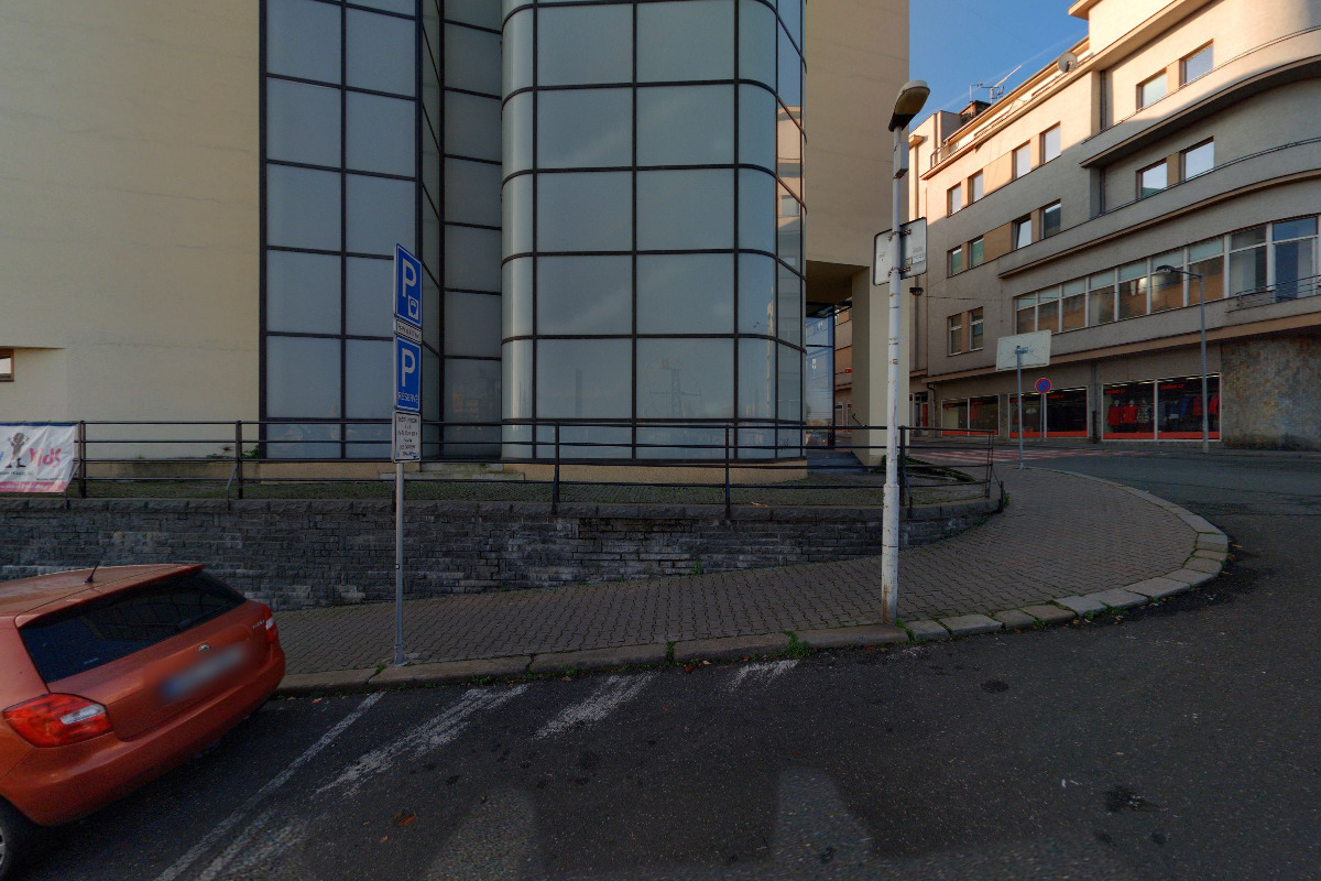 Jan Stehlík - Finance, Reality a Pojištění foto 2