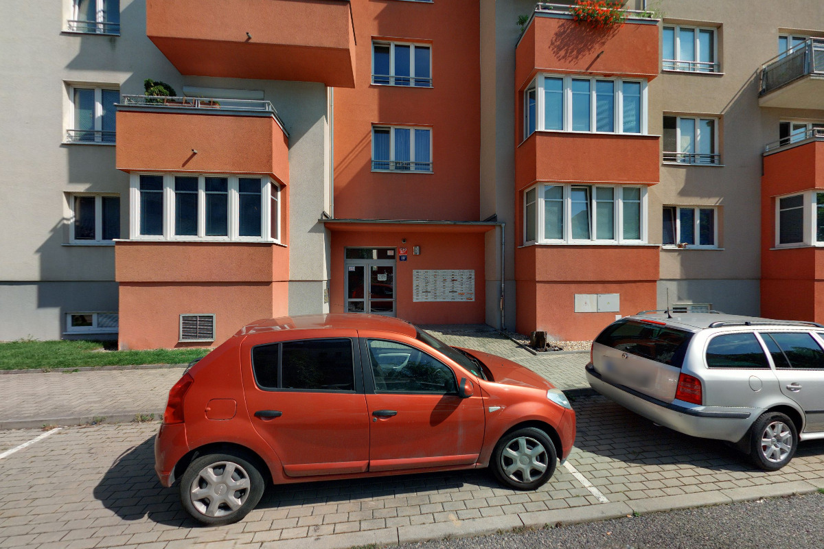 SINOSTAR, spol. s r.o.