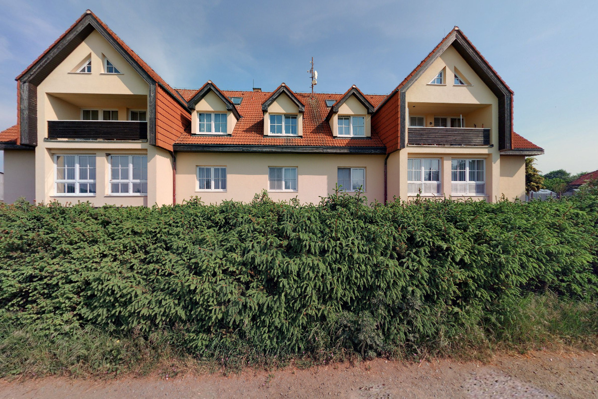 SEDLÁČEK TRUCKS, s.r.o.