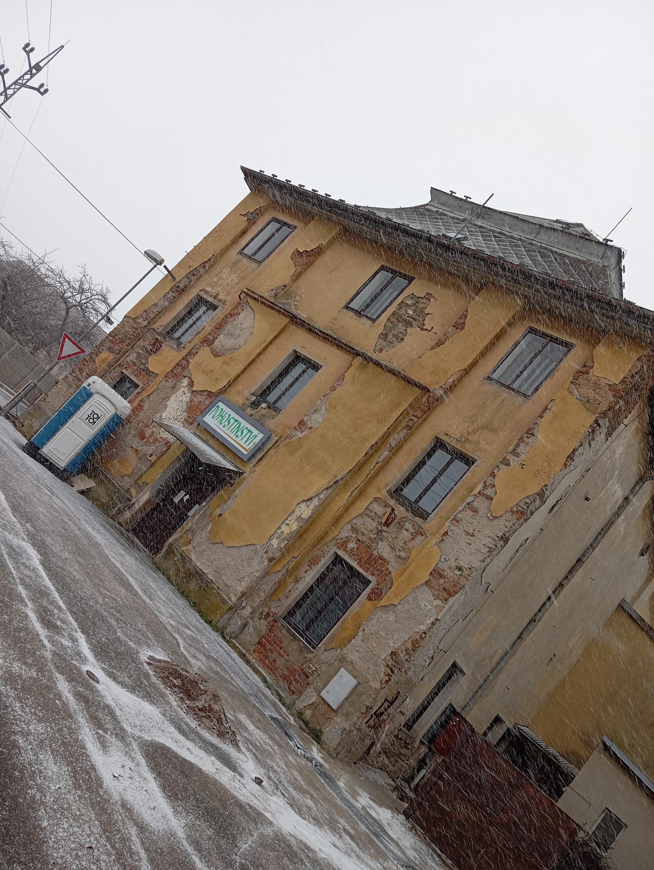 Tupadly - obecní úřad foto 3