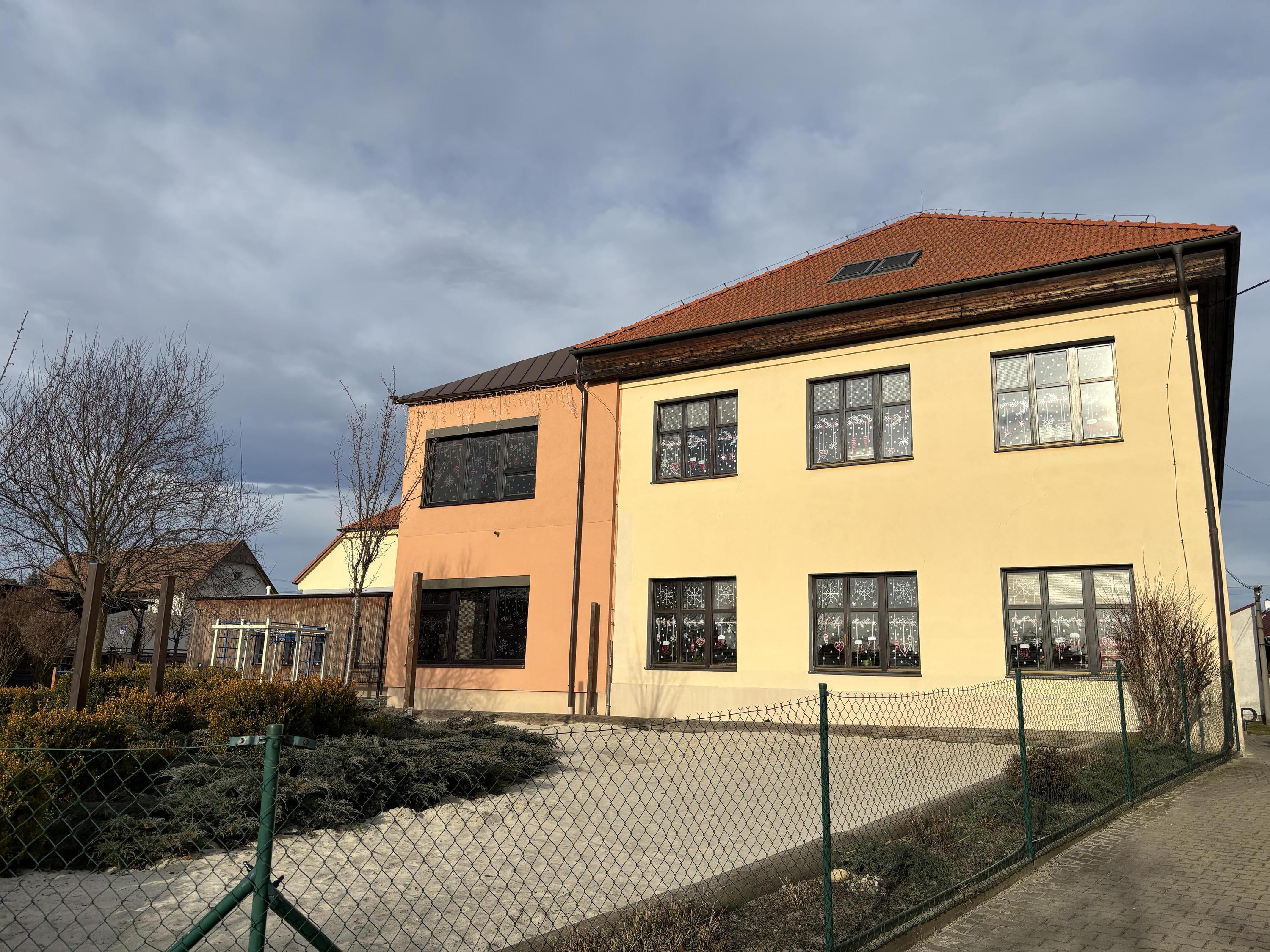 ZŠ a MŠ Družec, Ke Kostelu foto 4
