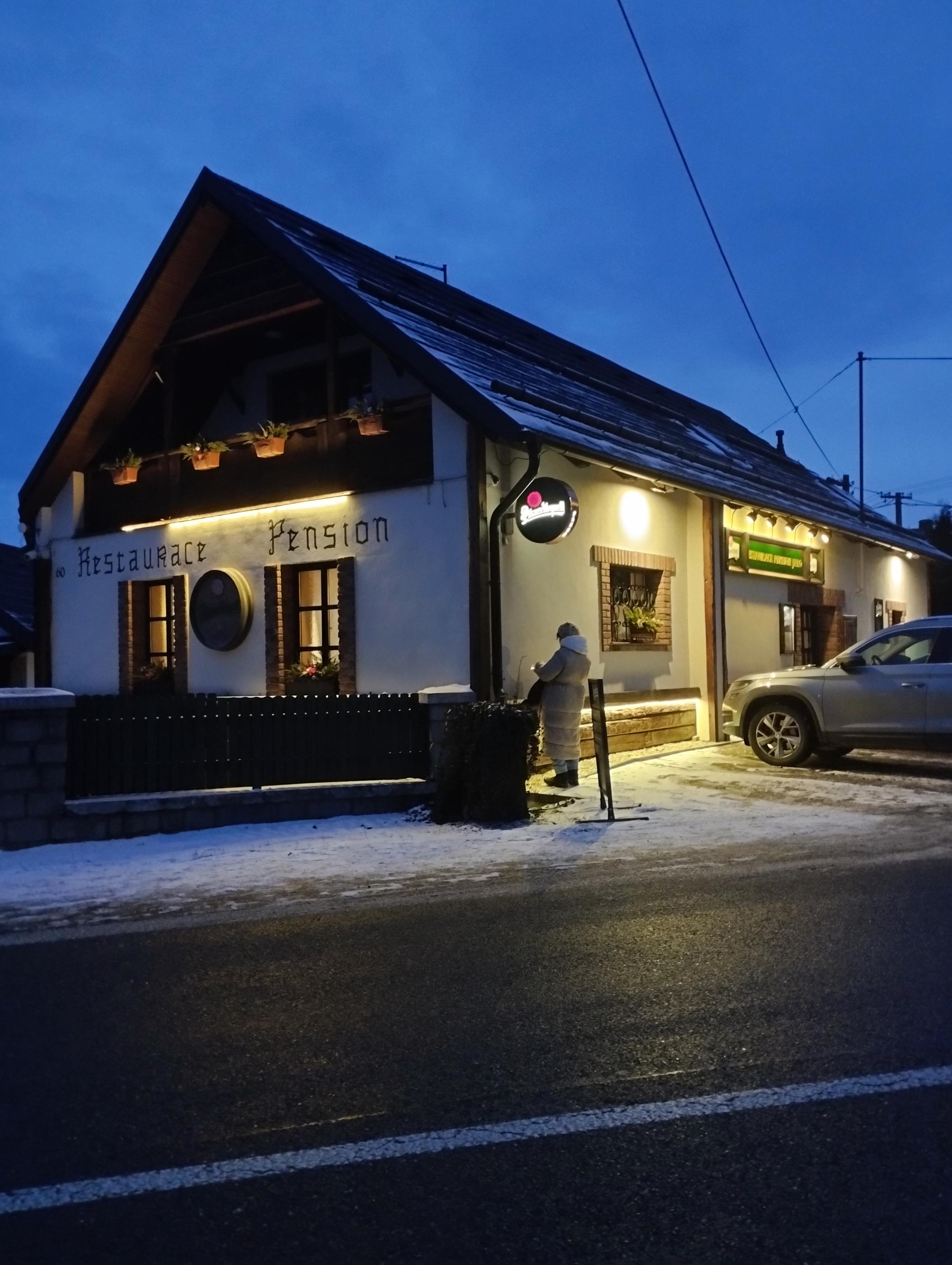 Restaurace Jaro foto 4