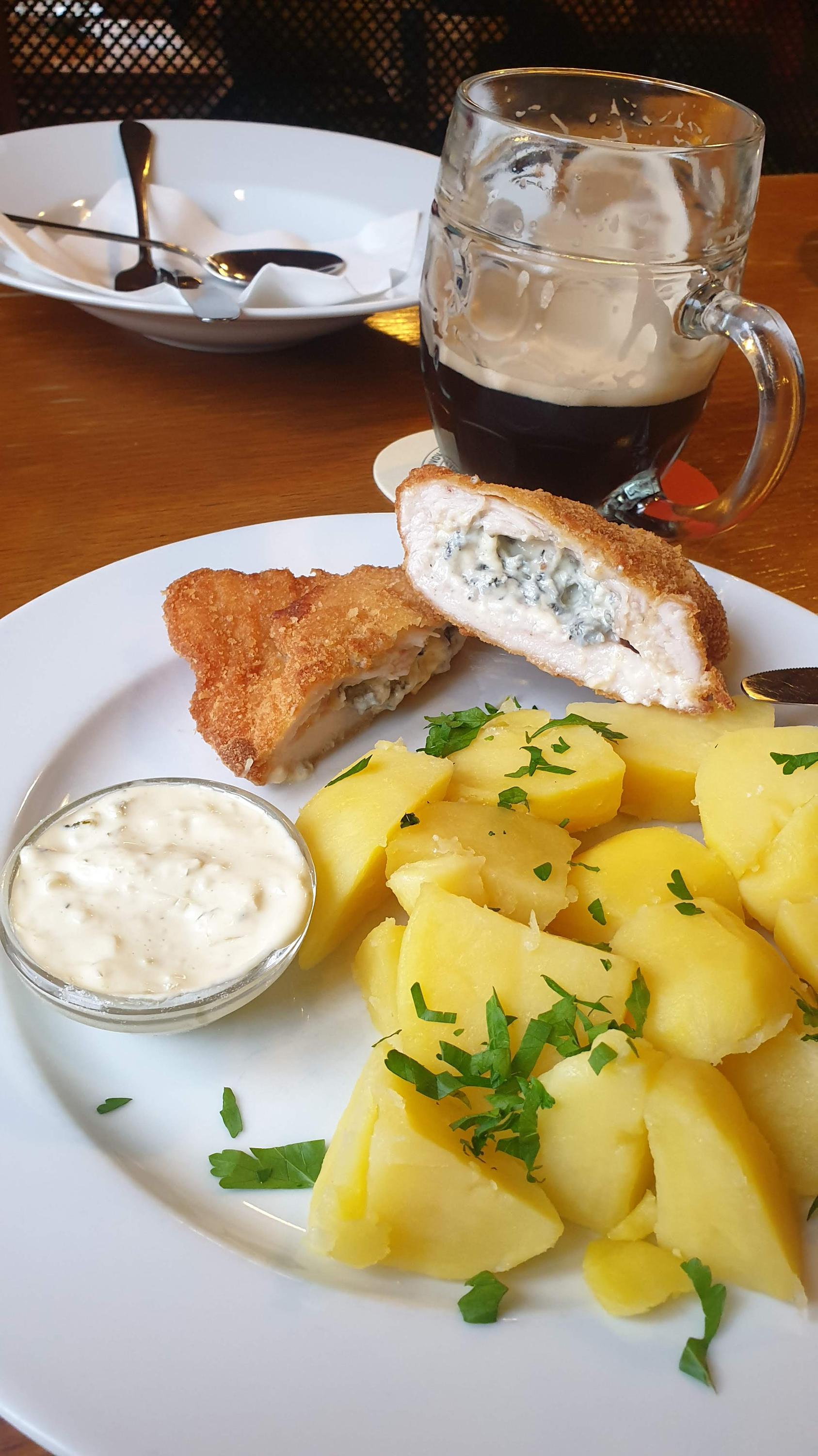 Restaurant dalešického pivovaru BETLÉM foto 5
