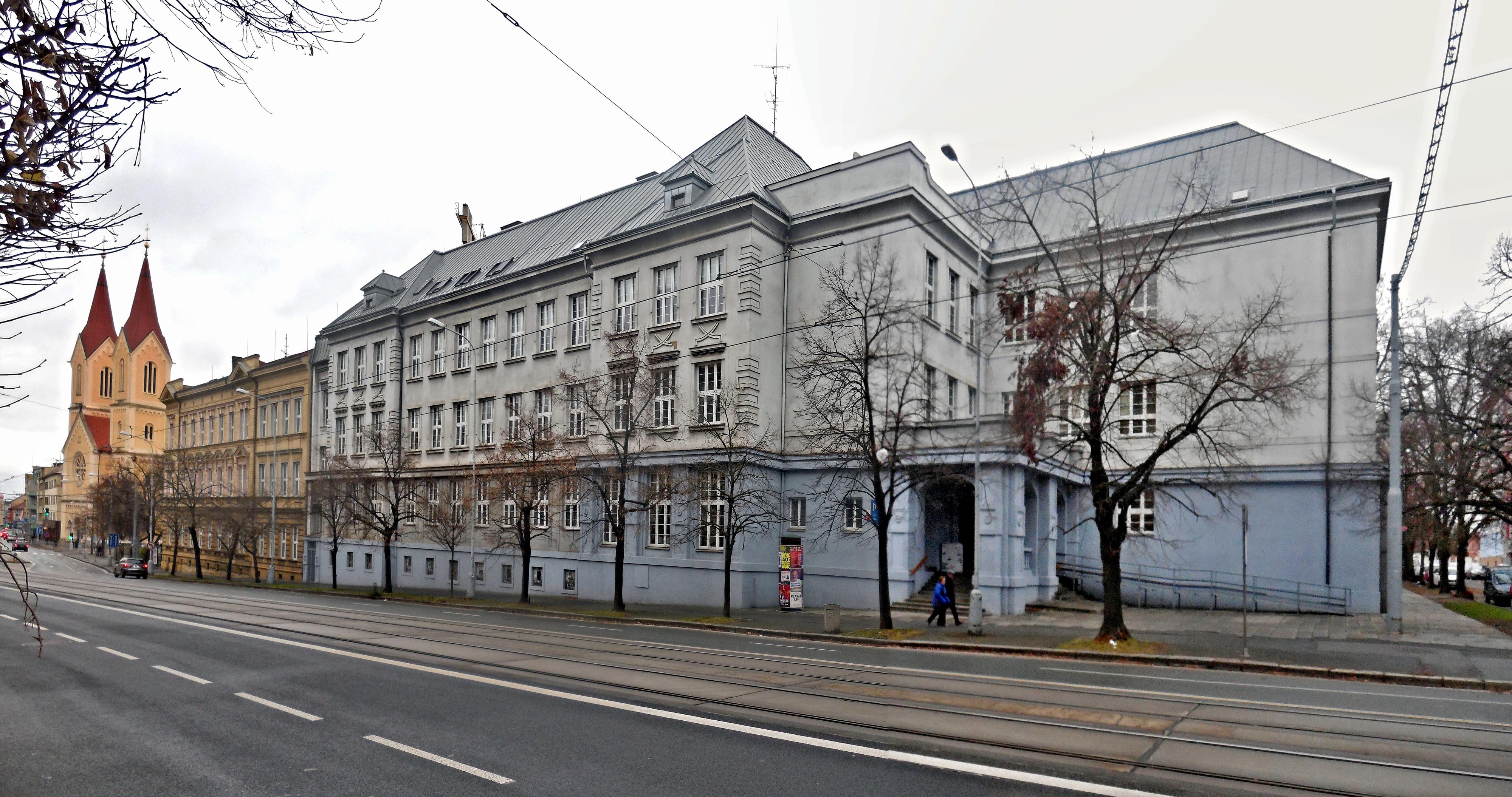 Pedagogická a zdravotnická knihovna, Univerzitní knihovna ZČU v Plzni foto 3