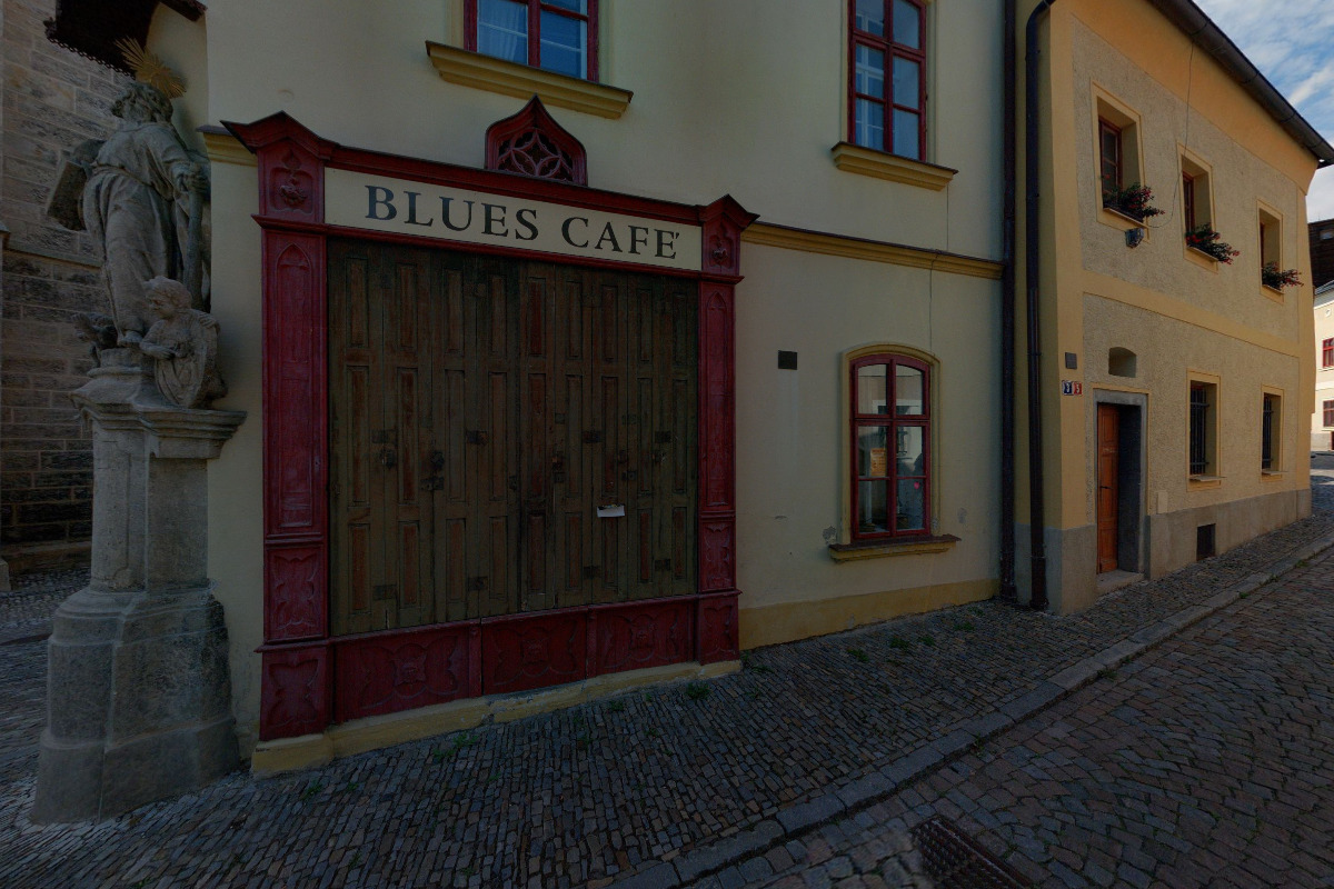 BLUES CAFÉ
