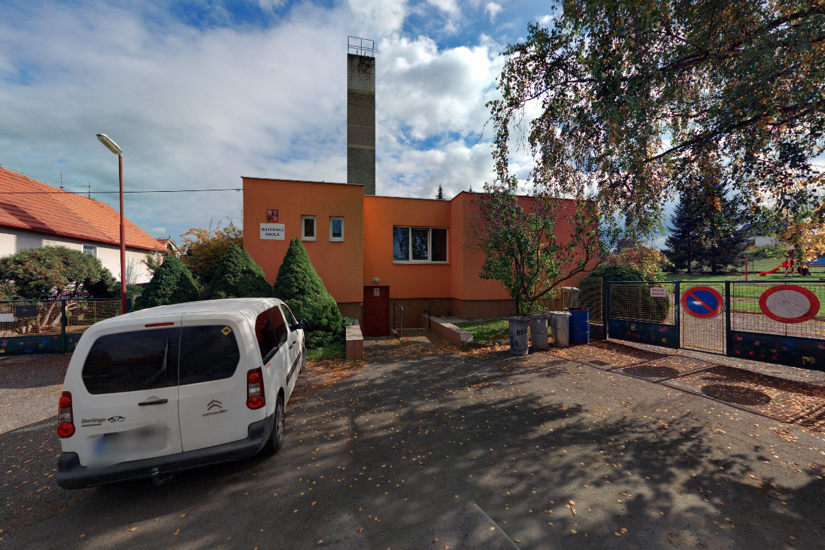 Základní škola a Mateřská škola Višňová, okres Příbram foto 2