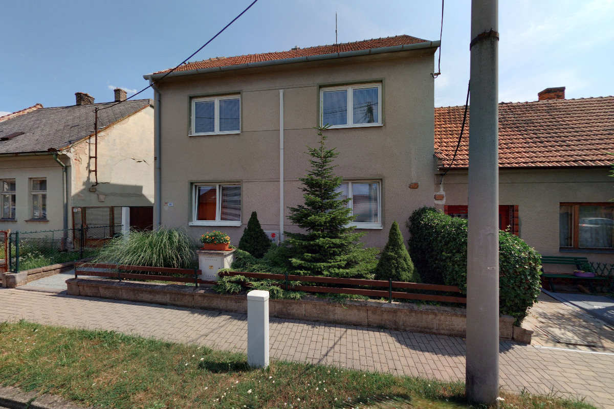 Miroslav Holík - výroba nábytku foto 1