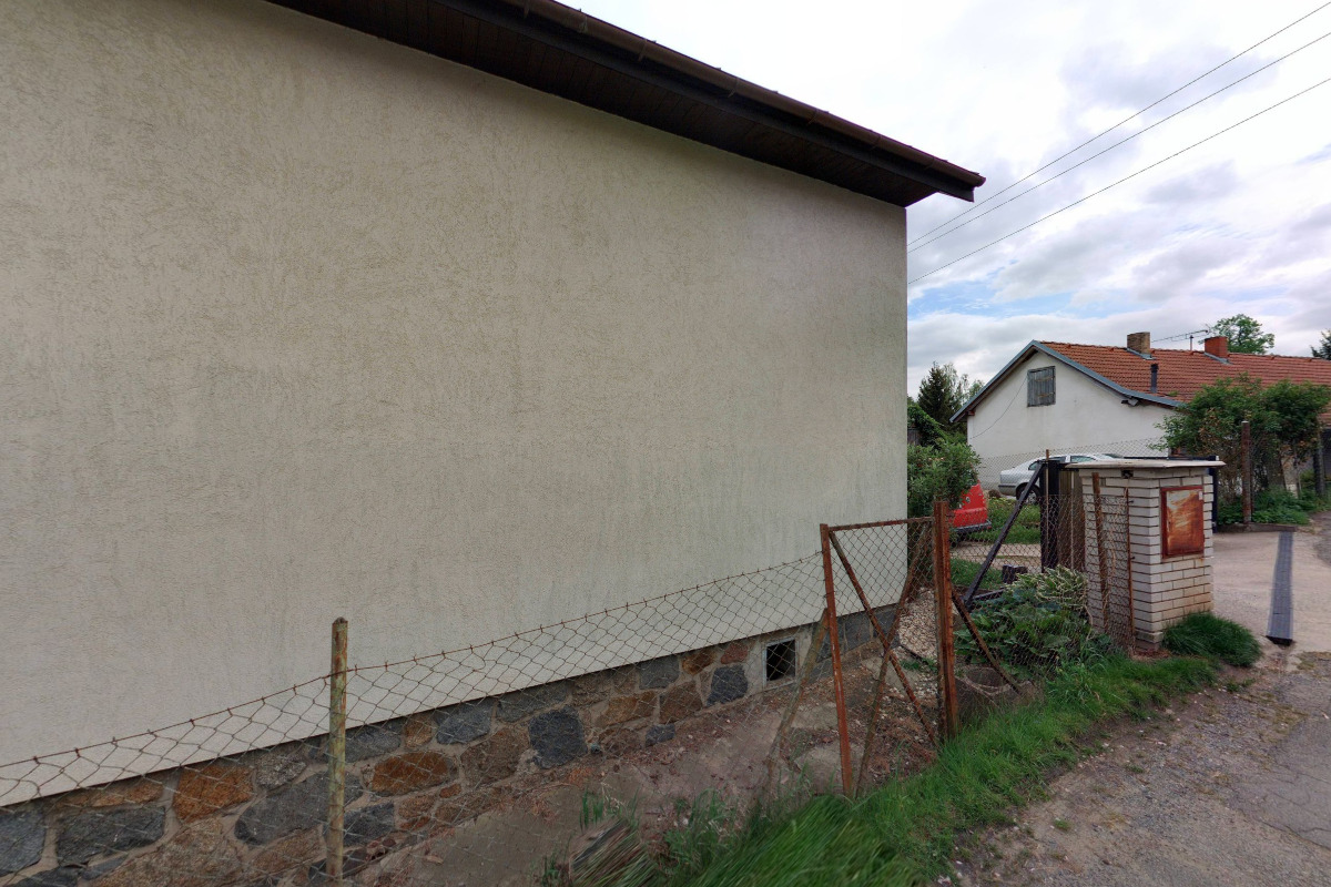 Pryskyřicové stoly Miloš Baťha