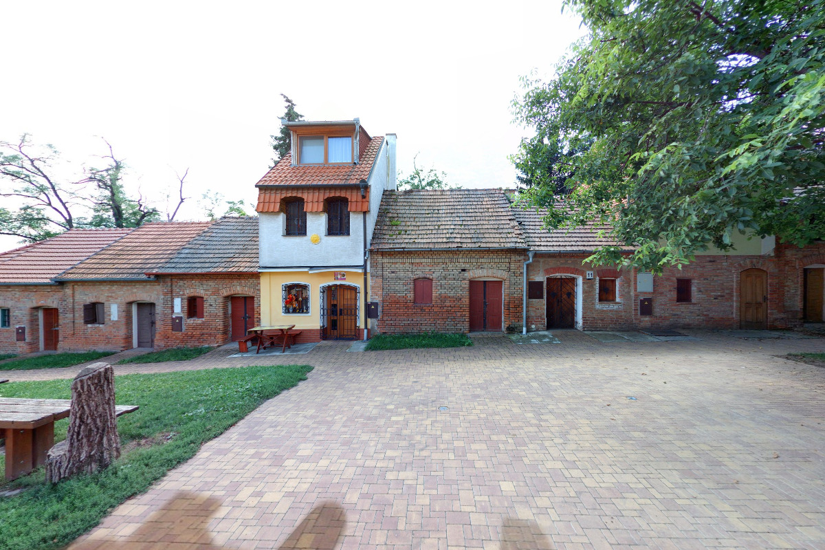 Sluneční pyramida foto 4