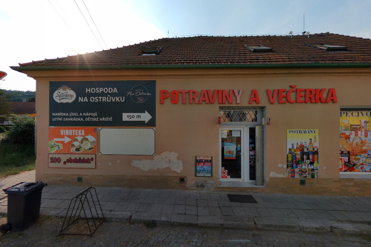 Smíšené zboží Masarykovo náměstí 73 foto 2