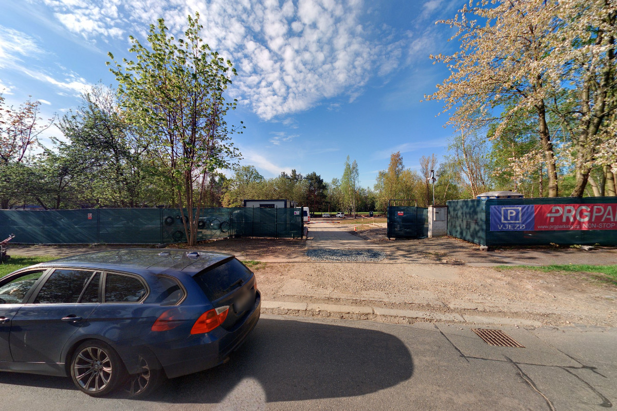 PRG Parking - Parkoviště u letiště Praha foto 5