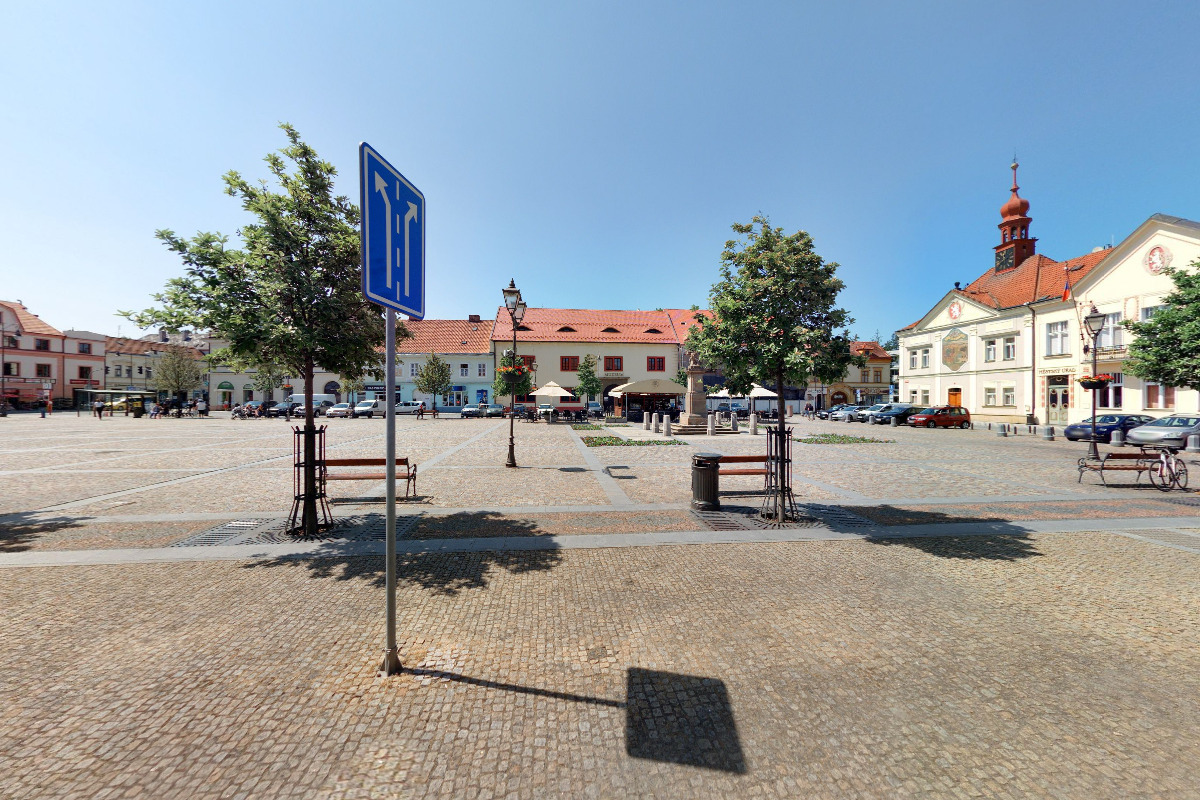 Letní zahrada Brandejské hospody