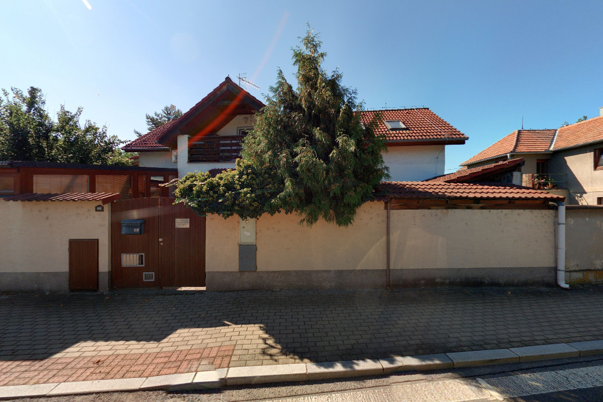 LOKACE ARTEFAKTŮ z.s.