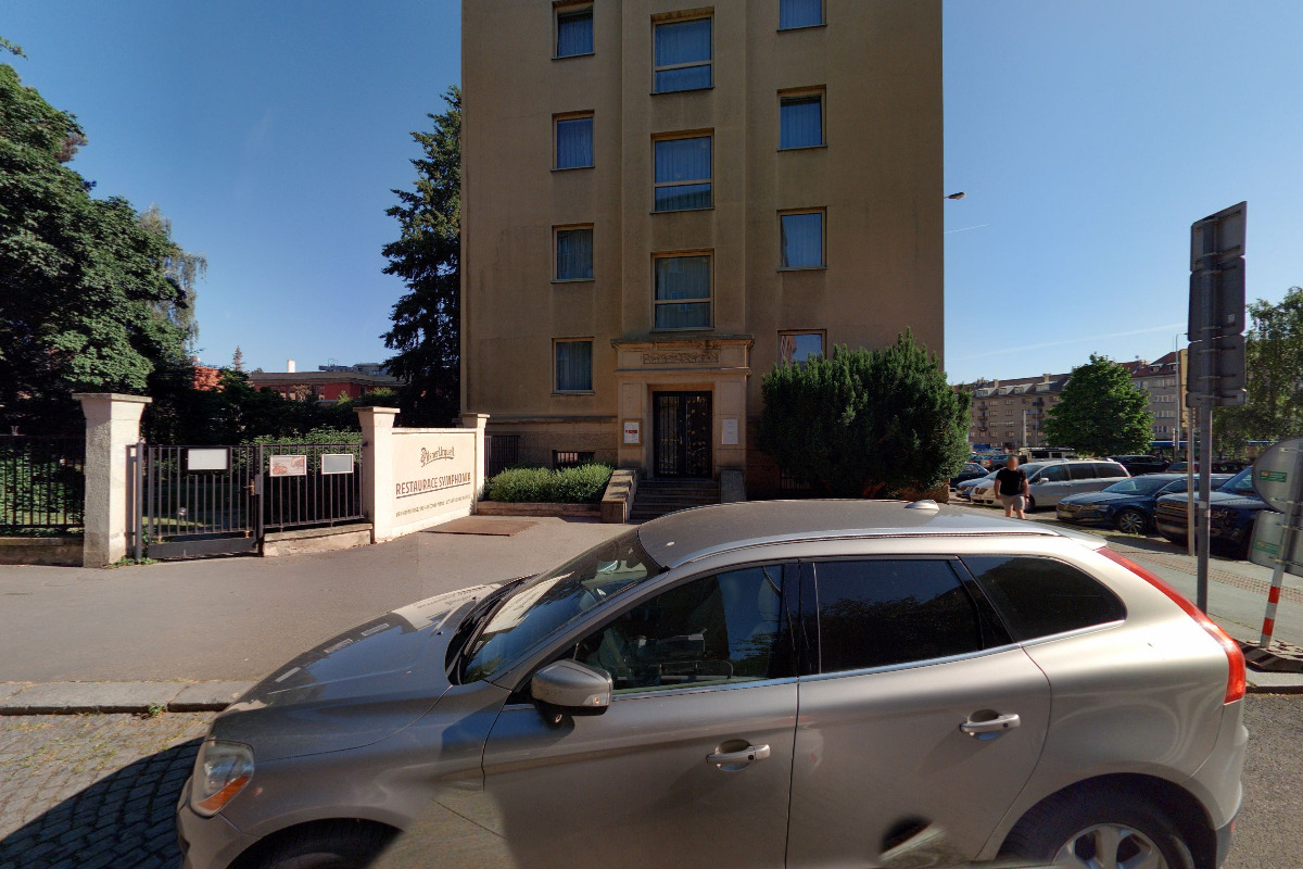 Symphonia restaurant