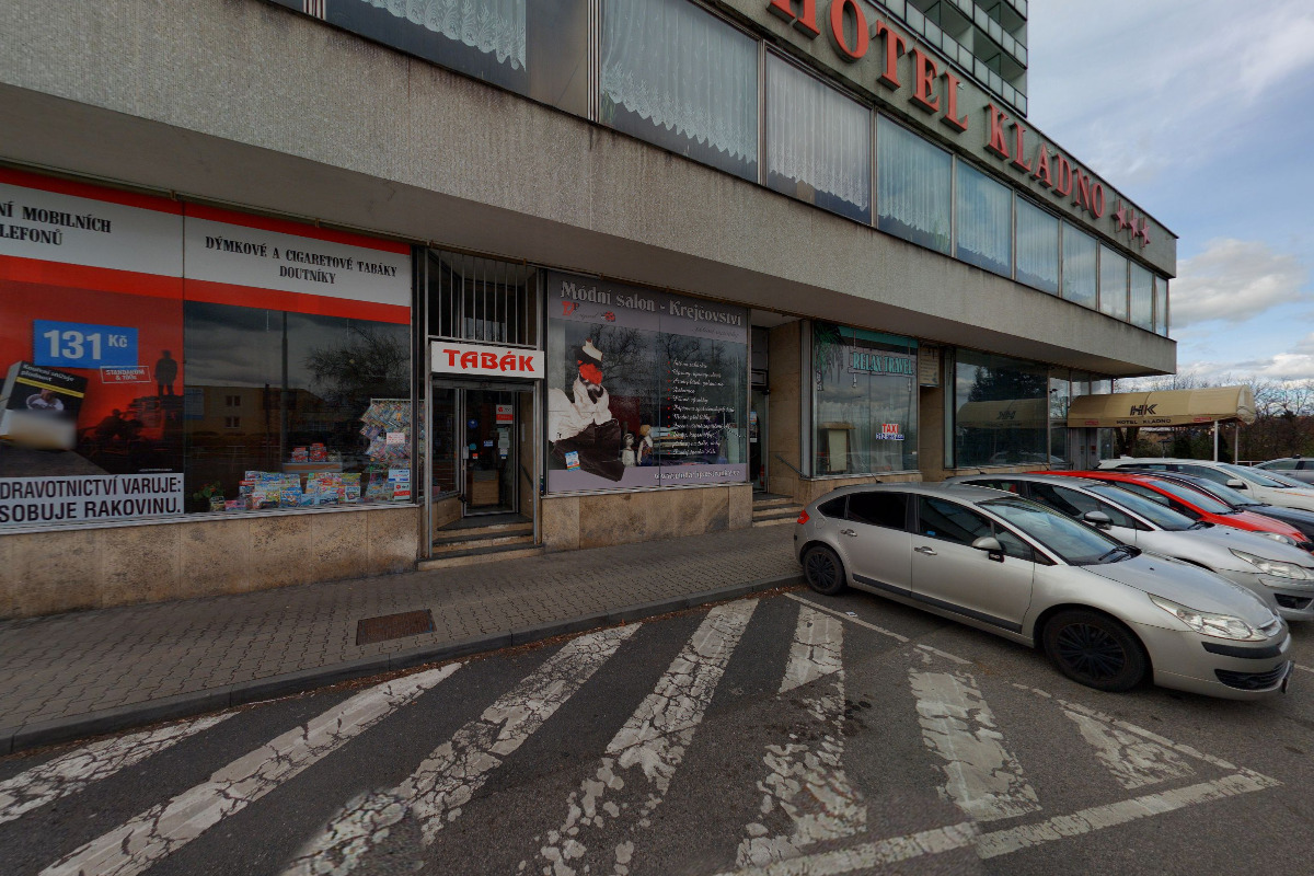 Tabák náměstí Sítná foto 1