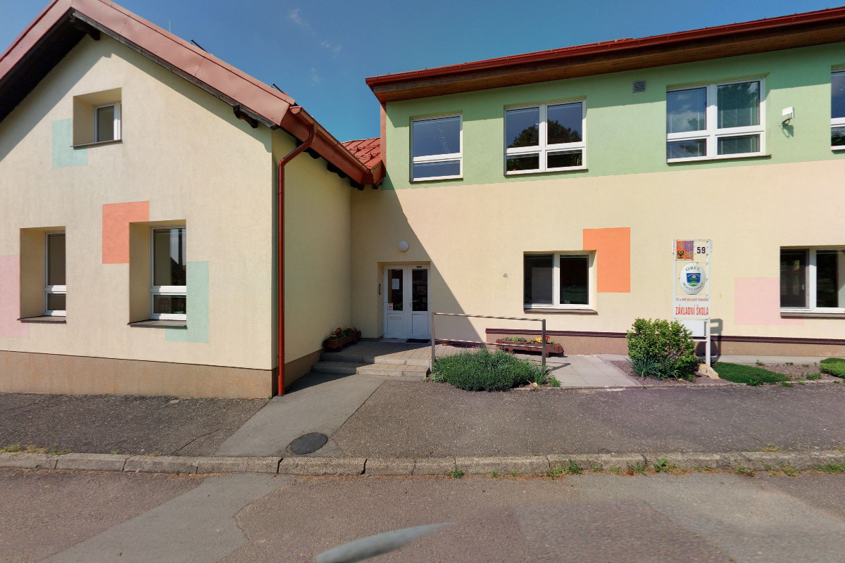 ZŠ a MŠ Orlické Podhůří foto 1