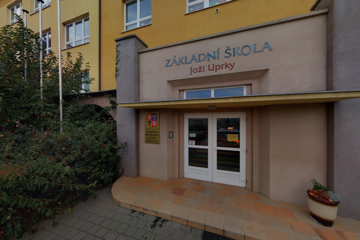 ZŠ a MŠ Joži Uprky Hroznová Lhota foto 5
