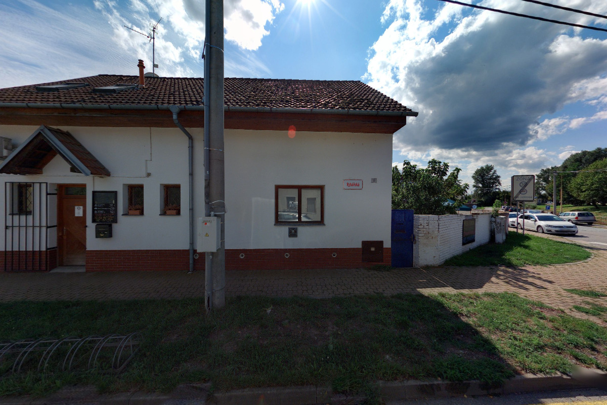 Hospůdka na kurtech