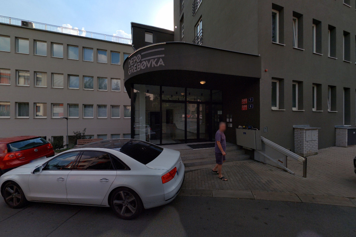 Apartment Perucká 2481/5 foto 1