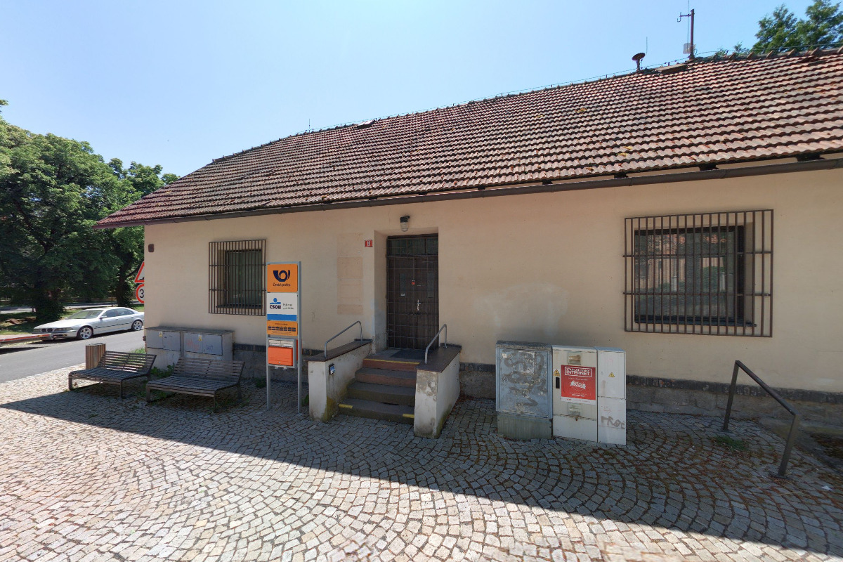 Pošta Jevany foto 3