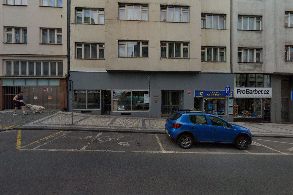 EIA tabacco&vaping shop