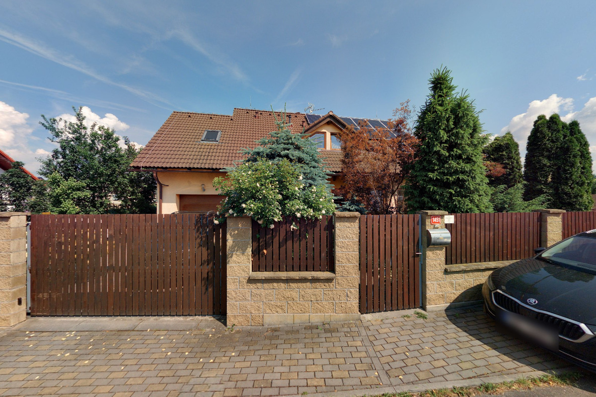 ZAHRADY RazDva, s.r.o.