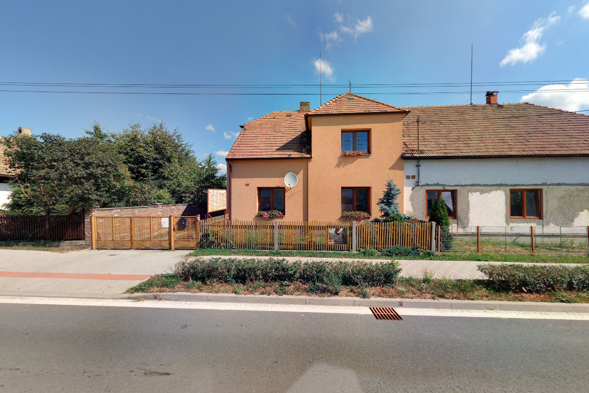 Včelí farma Luňák