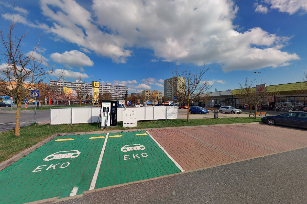 Chargee - dobíjecí stanice