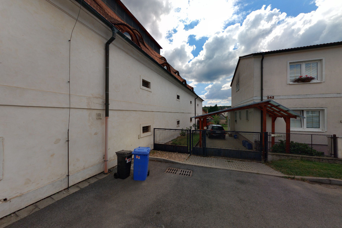 Občanské sdružení klubu historie Červeného kříže foto 2