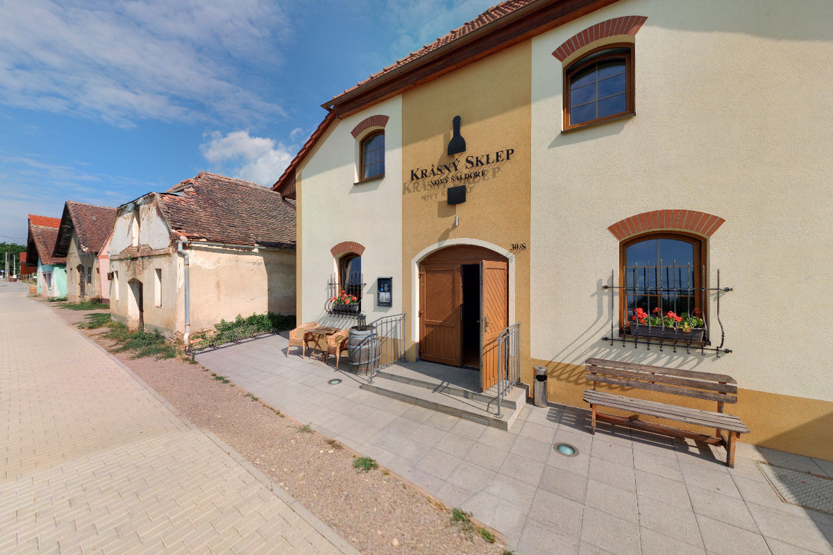 Krásný sklep foto 3