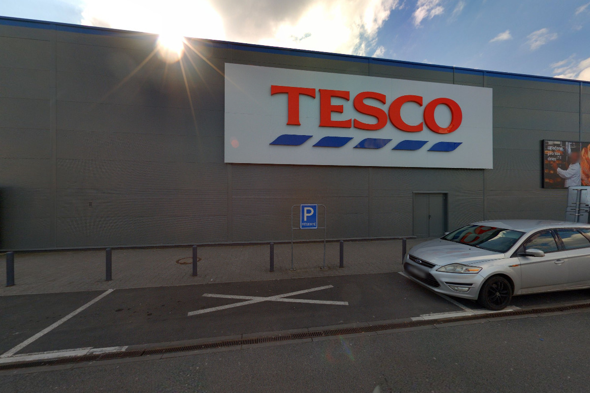 SPACE mobilní telefony foto 2