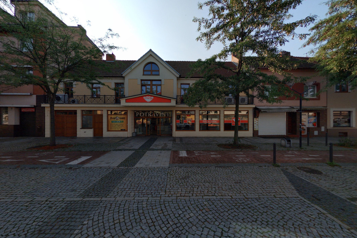 Jednota, spotřební družstvo v Hodoníně - COOP foto 2