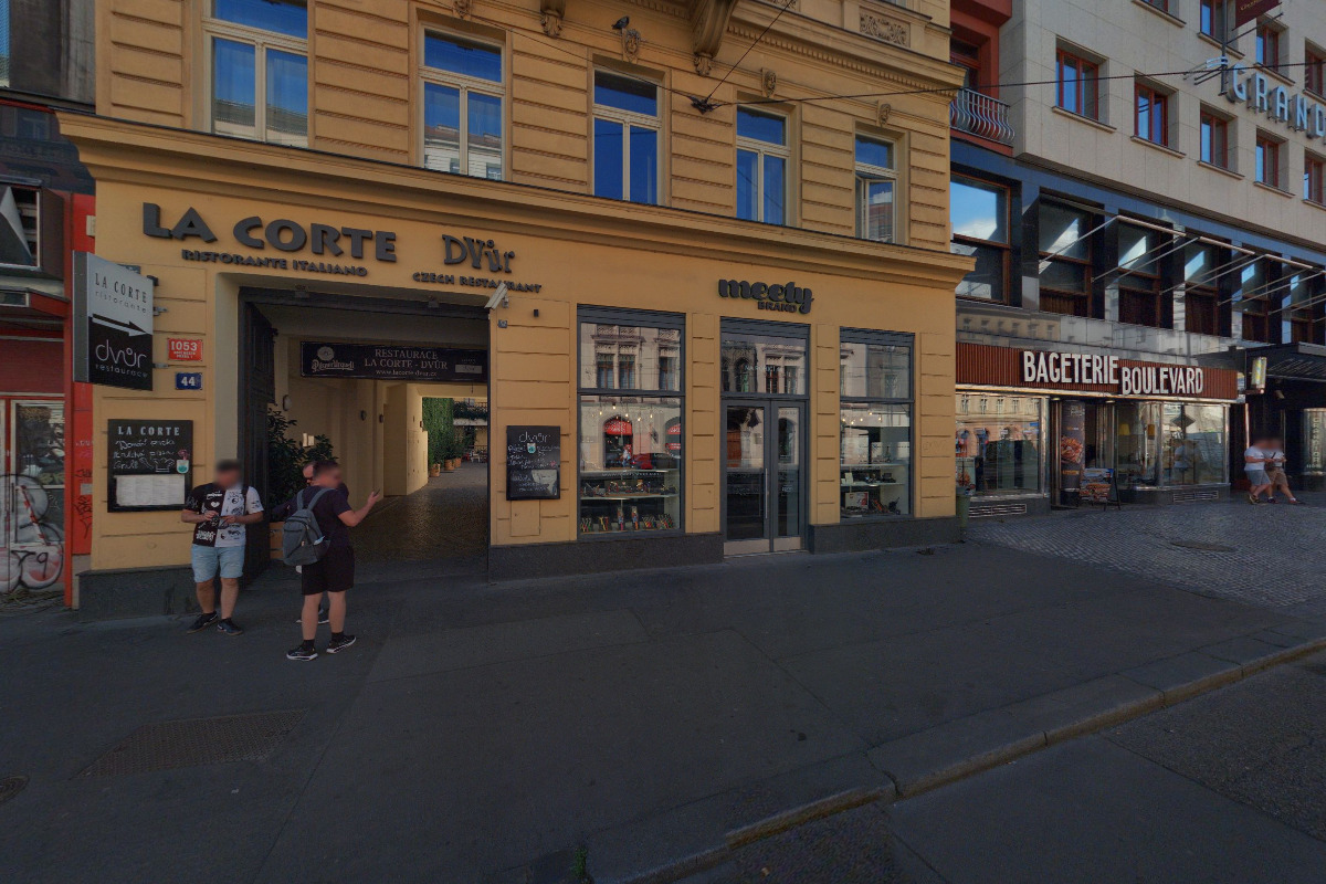 Top Design Luxury Apartment