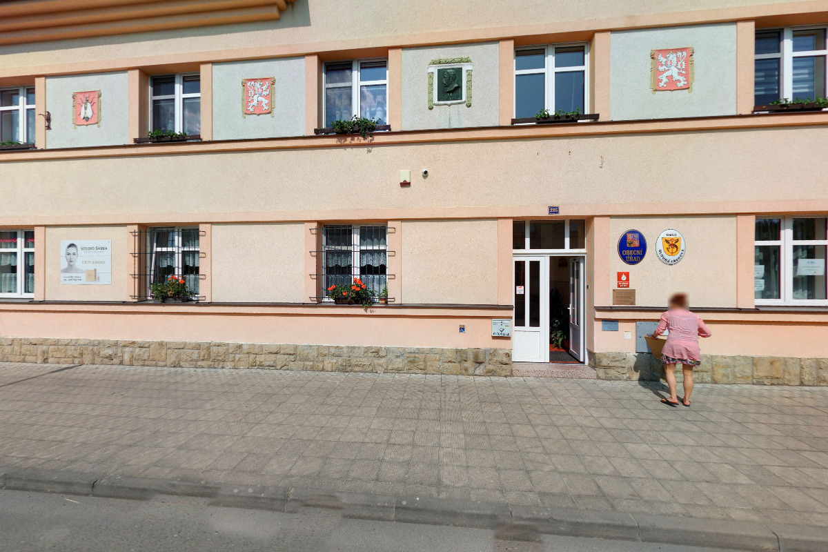 Obecní knihovna Dlouhá Třebová foto 2