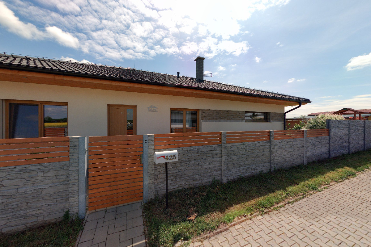 Zahradní nábytek z masivu.cz