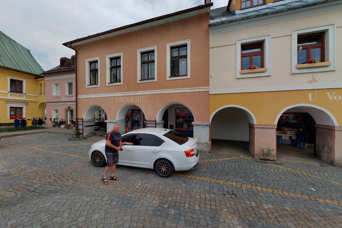 Čistírna peří - Tomáš Štědrovský