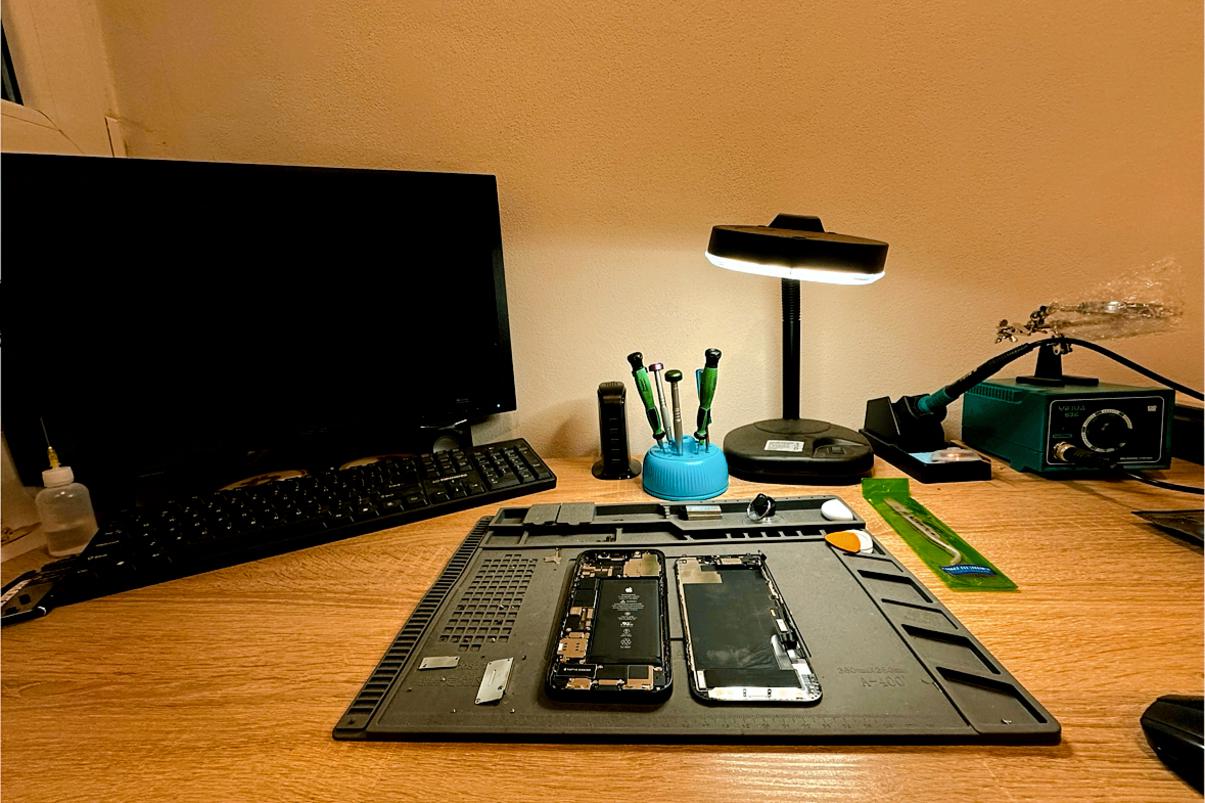 Opravy mobilů Marek Navara