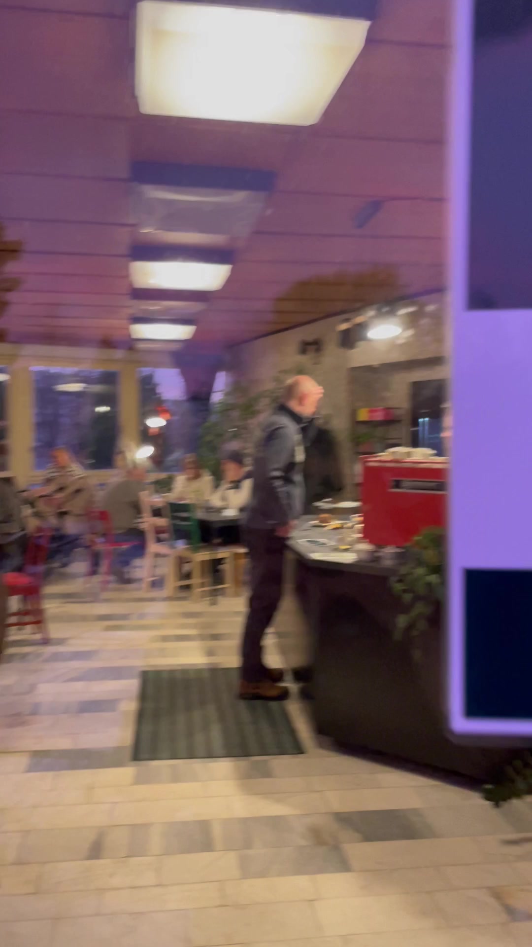 Pavilon A foto 2 (náhled videa)