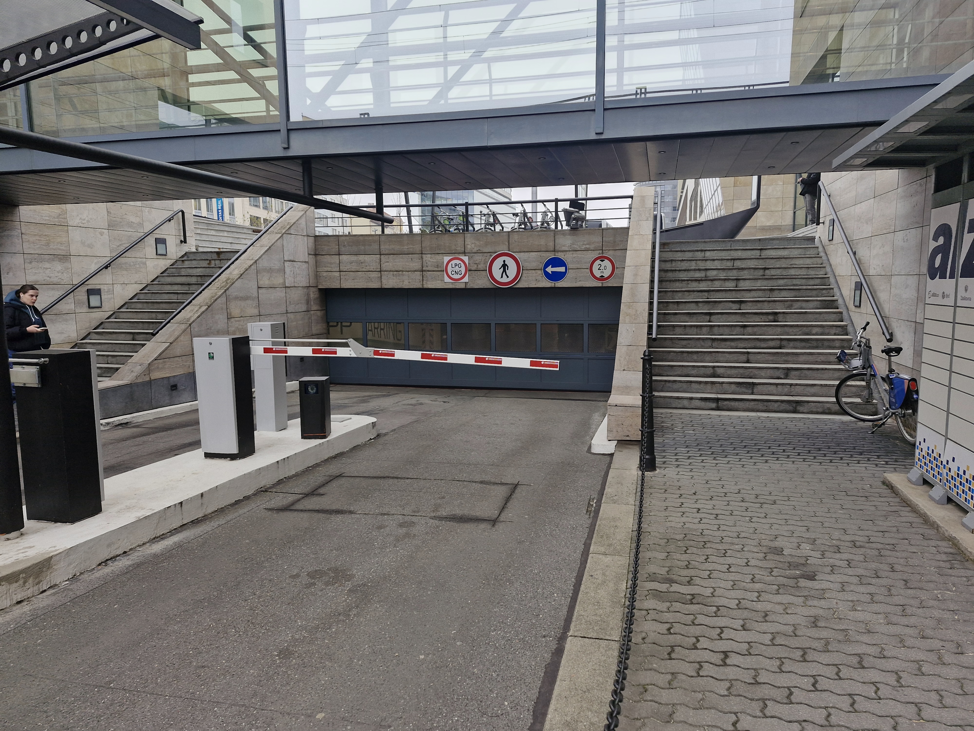 IBC - Středisko mezinárodního obchodu foto 2