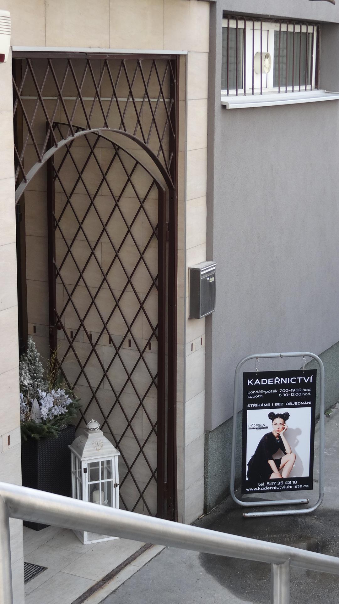 Kadeřnictví U hřiště foto 3