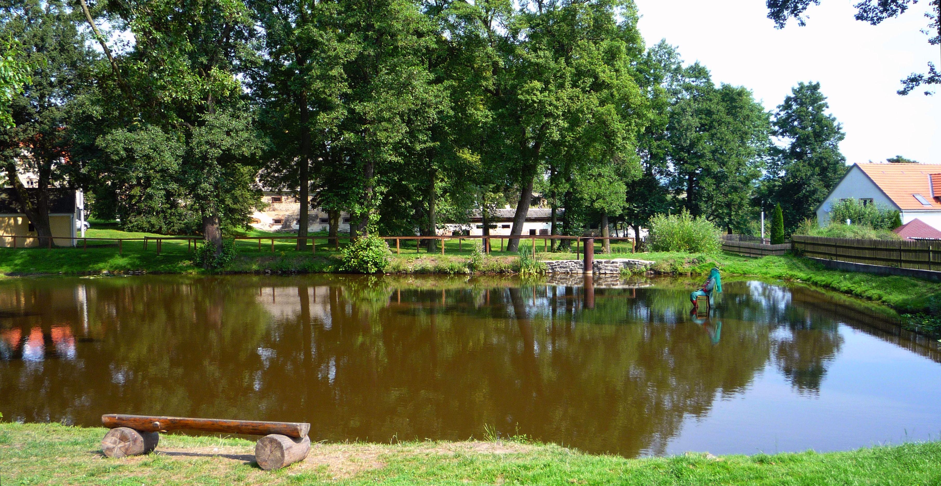 Verušičky - obecní úřad foto 5