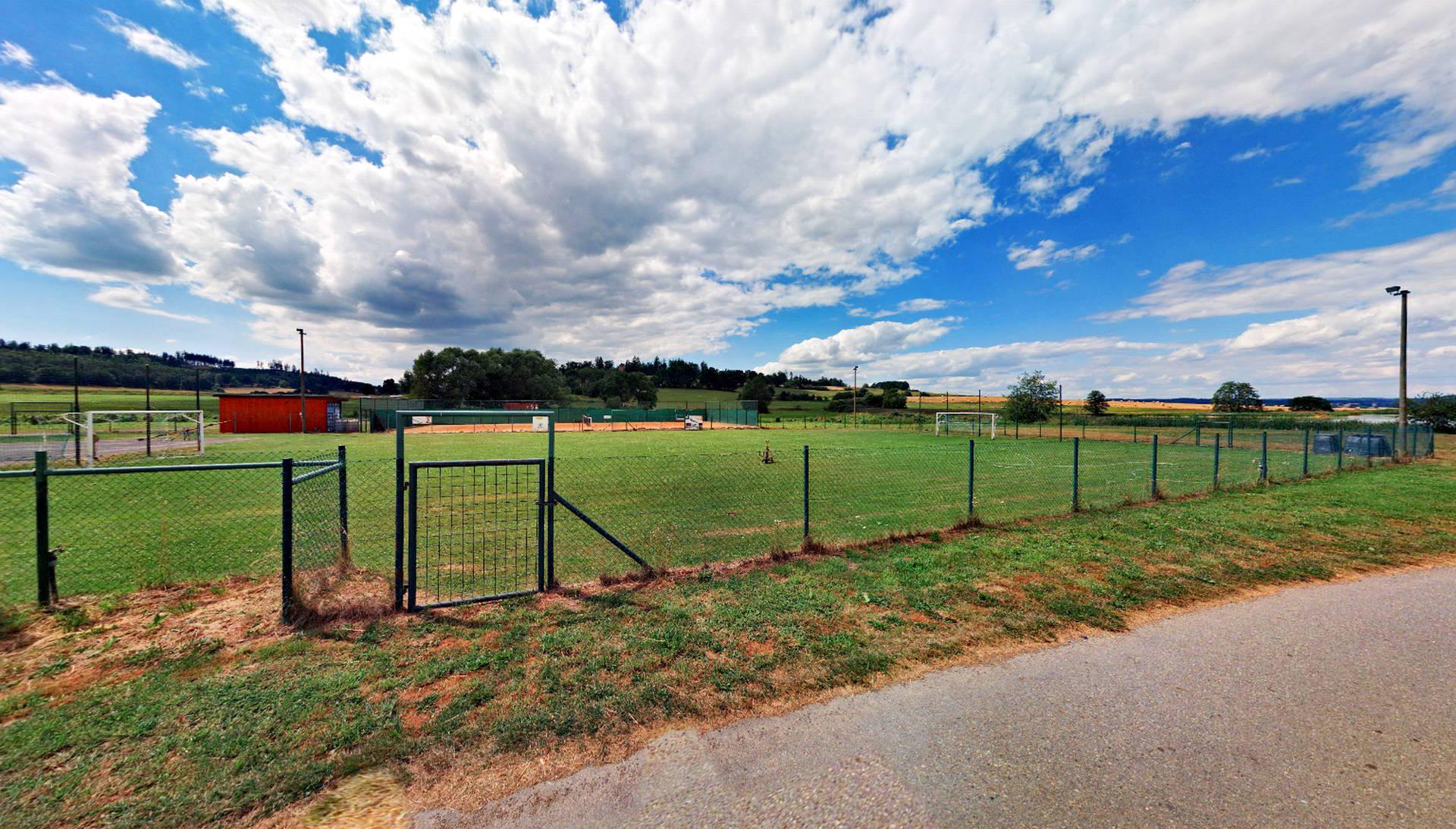 Sportovní areál Škvořetice - fotbalové hřiště